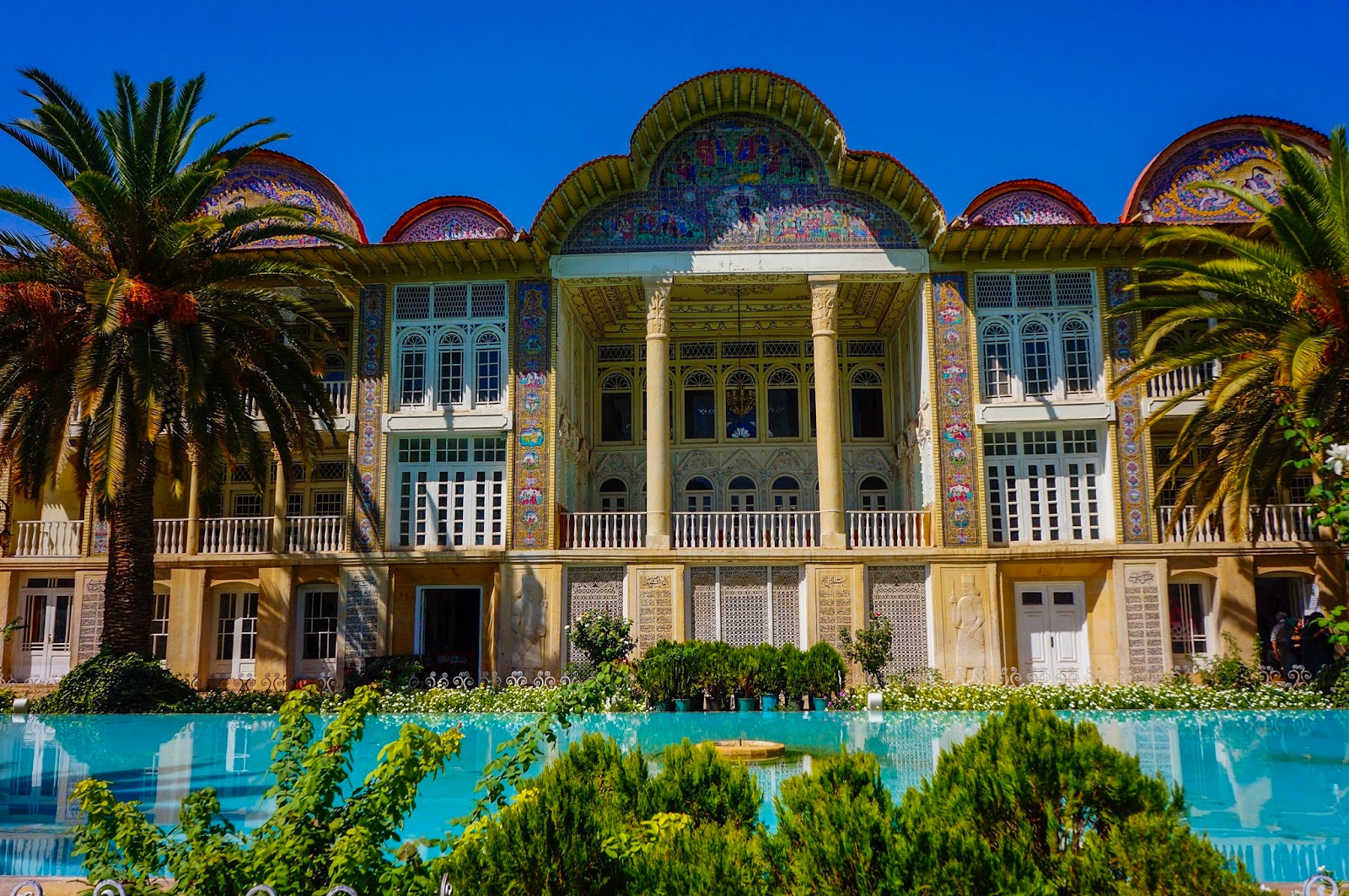 طراحی باغ ایرانی مدرن آرسس گروه معماری آرسس